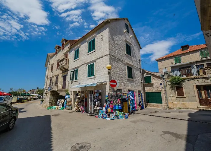 Stone House Kastela